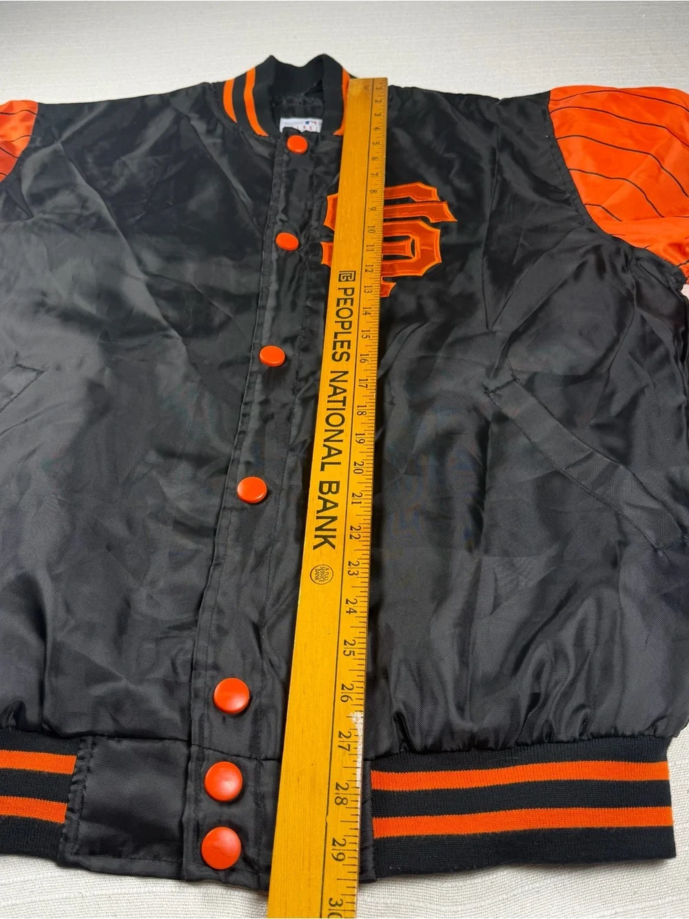 Vintage San Francisco Giants MLB G-III Satin Pinstripe Bomber Jacket Mens M